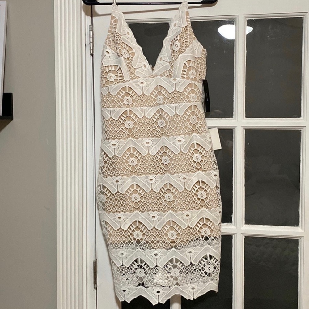 NWT Lulus Dress